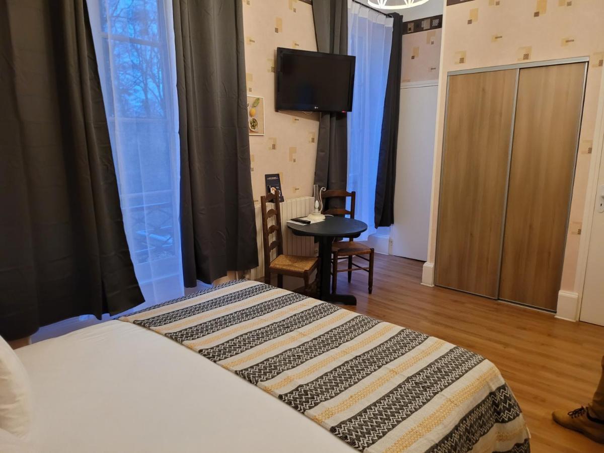 Coulandon Le Chalet Montegut מראה חיצוני תמונה