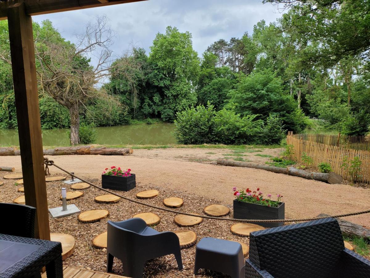 Coulandon Le Chalet Montegut מראה חיצוני תמונה
